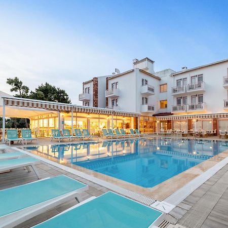 Hanedan Beach Hotel Foça Esterno foto