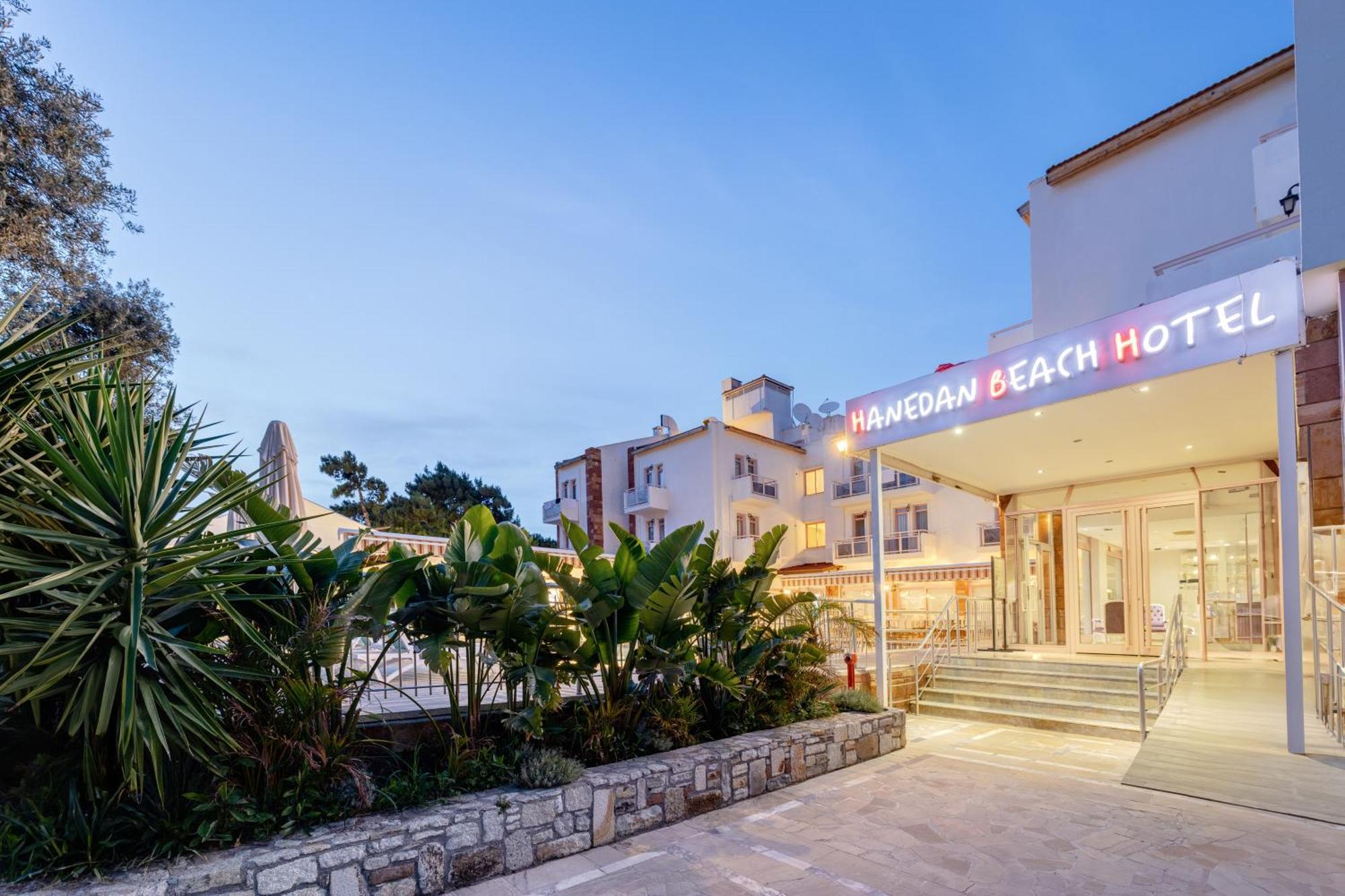 Hanedan Beach Hotel Foça Esterno foto